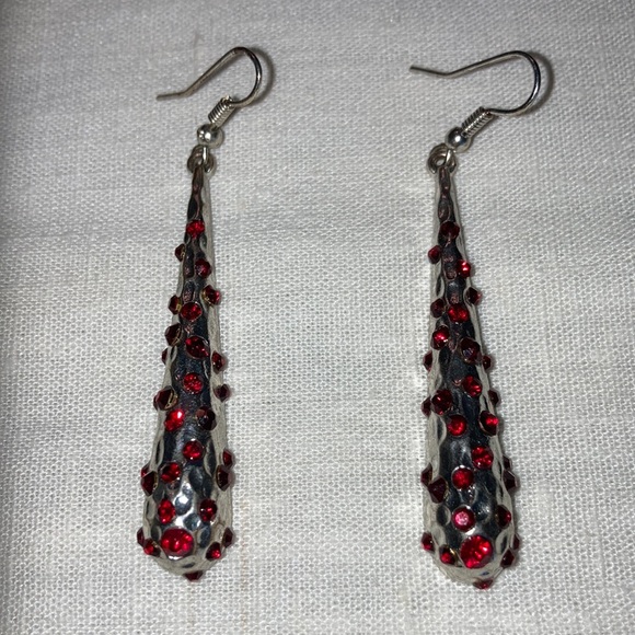 Jewelry - SILVERTONE w/red rhinestones long teardrop 2” earrings, like new.  $17